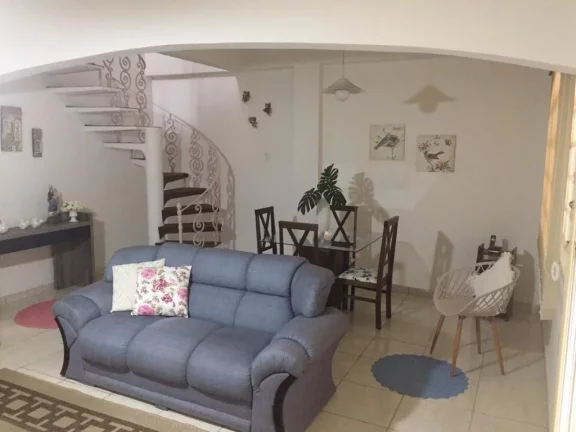 Imagem Sobrado com 3 dormitórios à venda, 211 m² por R$ 720.000,00 - Centro - Poá/SP