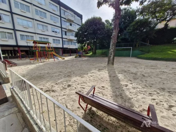 Imagem Apartamento para Locação com 03 Dormitórios e Semimobiliado no Bairro Batel em Curitiba