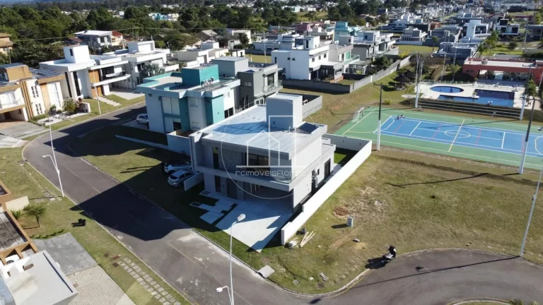 Casa Alto Padrão para Venda em Florianópolis / SC no bairro São João do Rio Vermelho