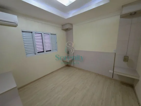 Imagem Casa Térrea para locação no Condomínio Royal Forest - R$8.000,00/mes - Nova Esperança - Londrina/PR