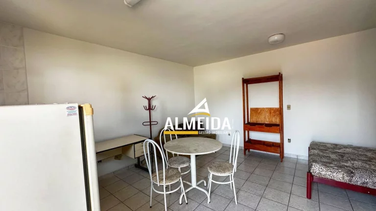 Imagem Kitnet com 4 dormitórios à venda, 130 m² por R$ 640.000 - Bela Vista - Rio Claro/SP