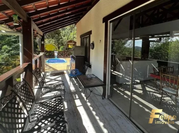 Imagem Casa de campo com Arquitetura Francesa em Domingos Martins