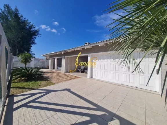 Imagem Casa em Atlântida totalmente reformada