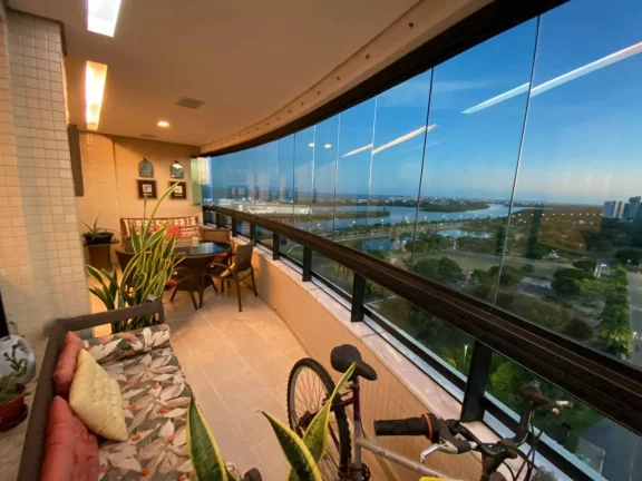 Imagem Mansão Nilton Fontes: Espaçoso Apartamento de 3 Quartos à Venda com Área de Lazer e Vista Privilegiada no 13º Andar