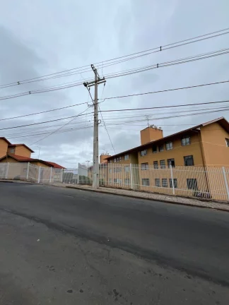 Imagem Apartamento com 2 Quartos no Fazendinha - Cic - R$210 mil