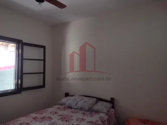 Imagem Casa à venda em Caieiras-SP, no Jardim Monte Alegre: 3 quartos, 1 suíte, 2 salas, 2 banheiros, 2 vagas de garagem e 99m². Confira!