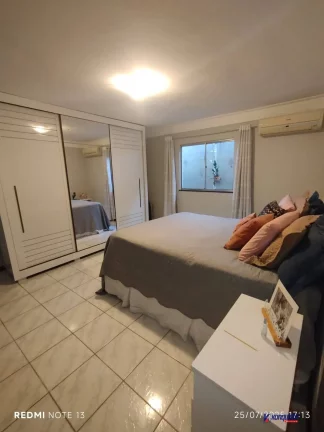 Imagem VENDO CASA REFORMADA NO CONDOMÍNIO ROSE MARY CARVALHO