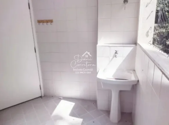 Imagem Apartamento sem mobília 3 quartos com suíte e 2 vagas na Pitangueiras com lazer, Guarujá-SP: confira!