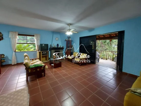 Imagem Casa com 3 dormitórios à venda, 174 m² por R$ 1.300.000,00 - Albuquerque - Teresópolis/RJ