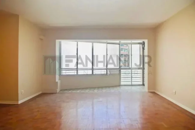 Imagem Imperdível oportunidade de apartamento à venda no Jardim Paulista, São Paulo-SP: 3 quartos, 1 suíte, 3 salas, 3 banheiros, 1 vaga de garagem, 170m².