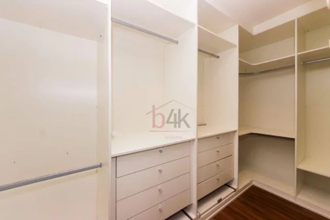 Imagem Apartamento Reformado no Brooklin: 88m² de Design e Estratégia na Rua Flórida