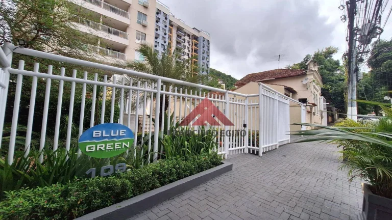 Imagem Apartamento com 2 dormitórios para alugar, 78 m² por R$ 3.910,00 - Santa Rosa - Niterói/RJ
