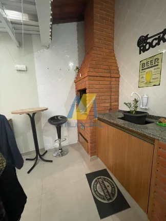 Imagem Sobrado amplo com 4 dormitórios e área gourmet - 192m²