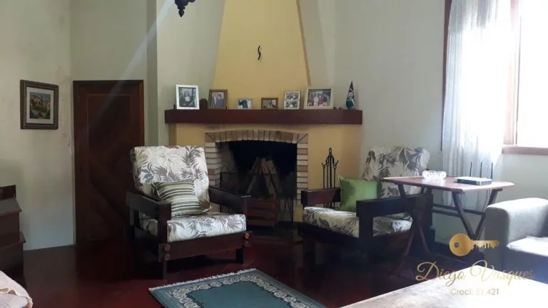 Imagem Casa em Condomínio para Venda em Teresópolis / RJ no bairro Quebra Frascos