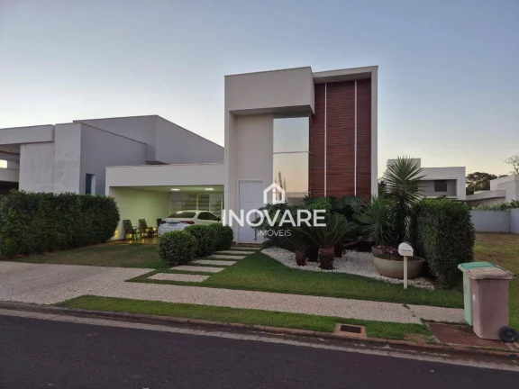 Imagem Casa com 3 dormitórios à venda, 272 m² por R$ 2.600.000,00 - Village Beira Rio - Itumbiara/GO