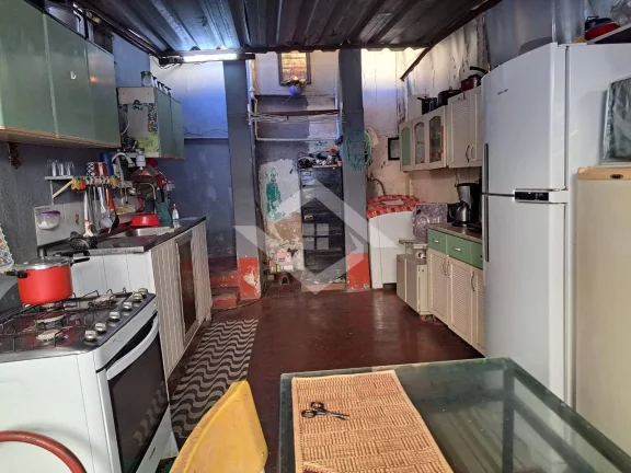 Imagem Casa precisando de modernização na Abolição