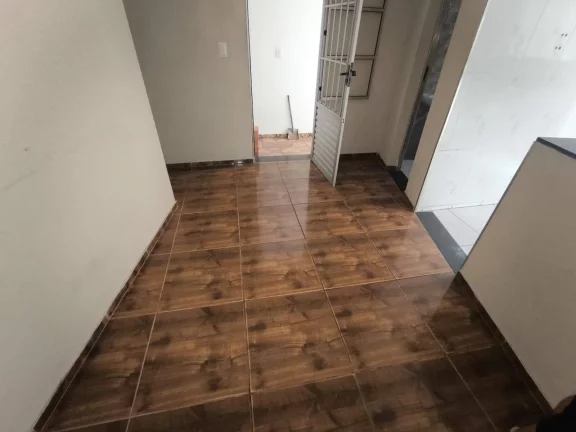 Imagem Casa com 2 Quartos para Alugar, 45 m² em Residencial Lajinha (parque Durval De Barros) - Ibirité