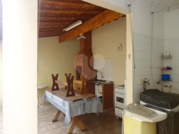 Imagem Casa à venda com 3 quartos, sendo 1 suíte, em Butantã, São Paulo - SP