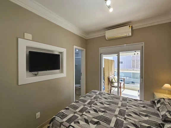 Imagem Apartamento com 3 dormitórios à venda, 90 m por R$ 2.700.000,00 - Riviera
