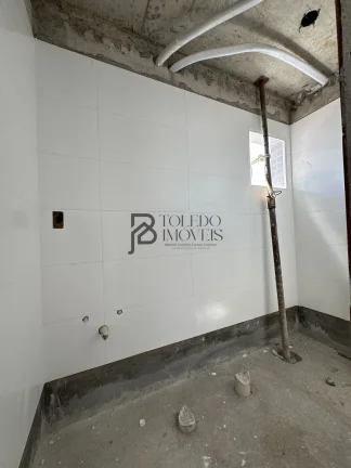 Imagem 2 Dormitórios com suítes no bairro Canto do Forte - Praia Grande