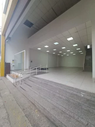 Imagem Salão para alugar, 423 m² por R$ 12.361,35/mês - Centro - Poá/SP