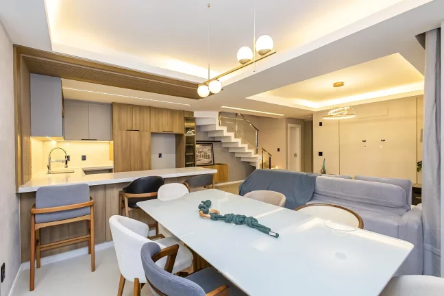 Imagem Casa em condomínio Santa Felicidade Decorada!