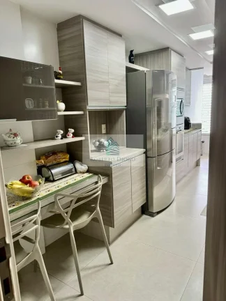 Imagem Imperdível oportunidade: Apartamento de luxo com 4 quartos e 4 suítes em Icaraí, Niterói-RJ!