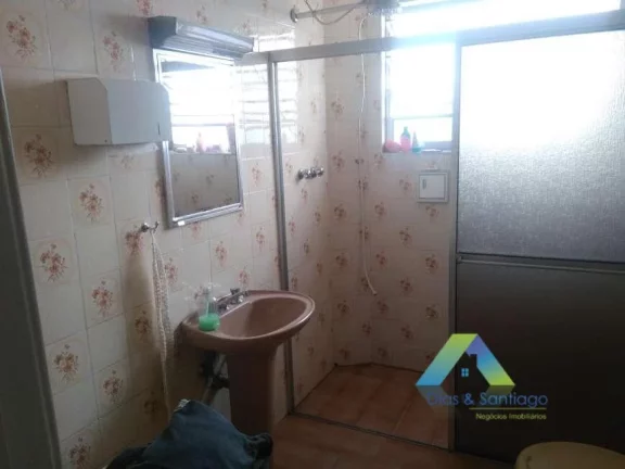 Imagem Casa com 250 m² área construída, terreno total de 400 m².