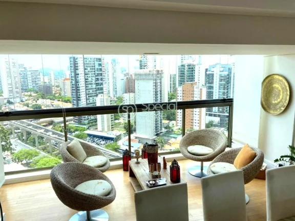 Imagem Excelente cobertura com 240m² no Brooklin A piscina e área gourmet ficam no primeiro pavimento o q...