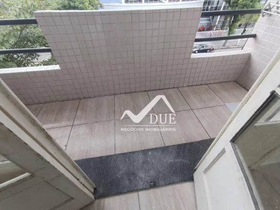Imagem Apartamento à venda, 108 m² por R$ 375.000,00 - Macuco - Santos/SP