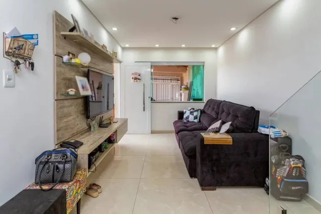 Imagem Casa com Ótima Localização 144 m² 2 Dormitorios e 4 Vagas de Garagens