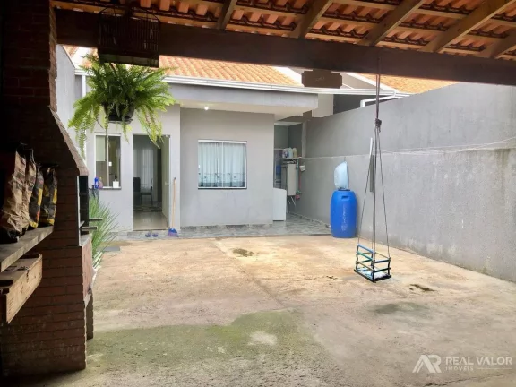 Imagem Casa à venda de 03 Dormitórios no Bairro Santa Terezinha em Fazenda Rio Grande