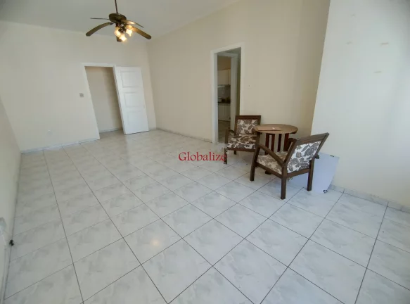 Imagem Apartamento com 3 dormitórios a uma quadra da praia do Boqueirão em Santos R$ 790.000,00