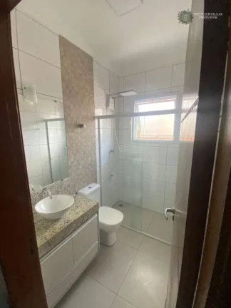 Imagem Sobrado com 3 dormitórios à venda, 180 m² por R$ 950.000,00 - Vila Guilhermina - Praia Grande/SP
