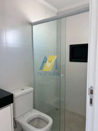 Imagem Apartamento moderno com suíte, 2 vagas soltas e sacada envidraçada