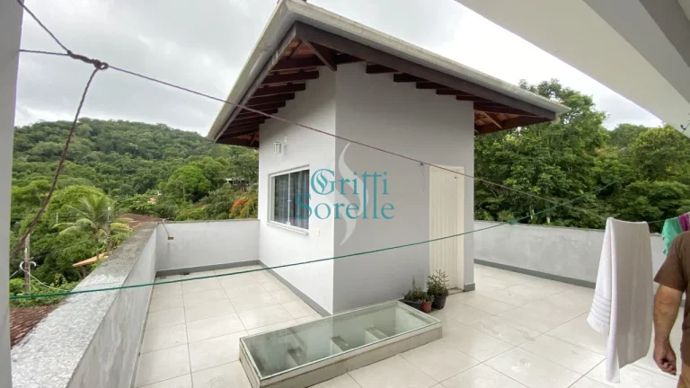 Imagem Casa/Sobrado à Venda em Tenório - Ubatuba/SP.
