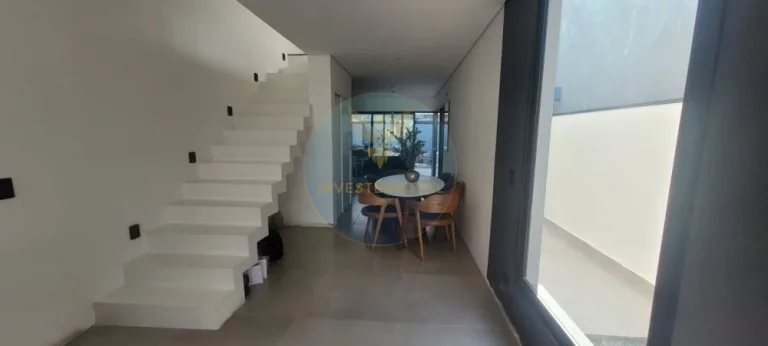 Imagem Casa moderna com gourmet e piscina na Granja Viana