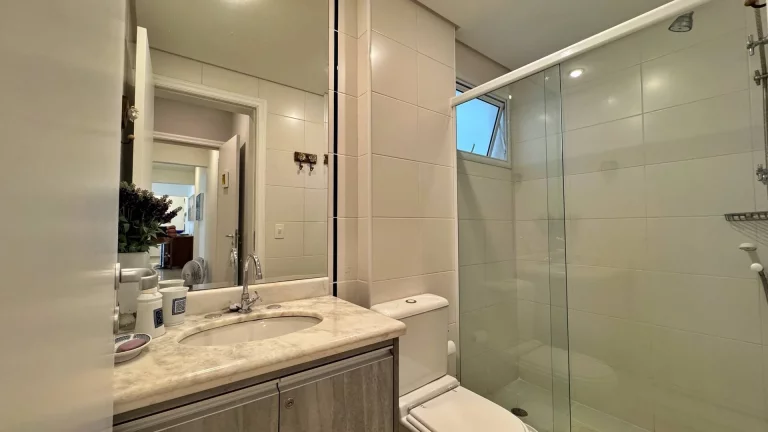 Imagem Apartamento com 3 dormitórios à venda, 106 m por R$ 2.580.000,00 - Riviera
