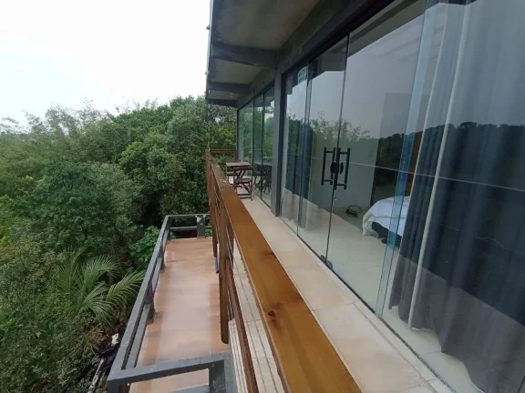 Imagem Casa à venda em Garopaba com 2 unidades independentes e terreno de 2.000 m²