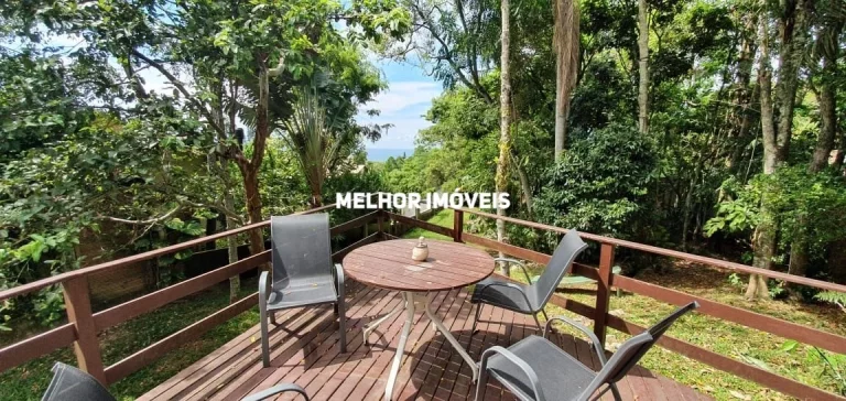Imagem Casa estaleiro sendo 02 Suítes e Varanda em meio a Vegetação e Vista Mar