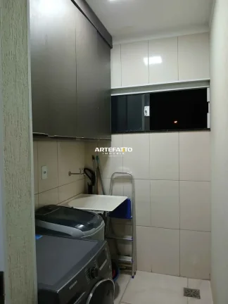 Imagem Apartamento Meneghetti ll, rico em modulados, 2 dorm. sendo 1 suíte. Excelente