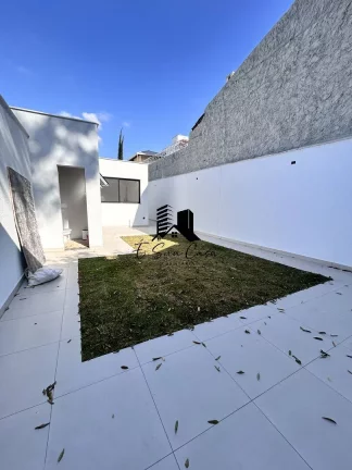 Imagem Casa a Venda 3 Quartos Bairro Europa Contagem MG