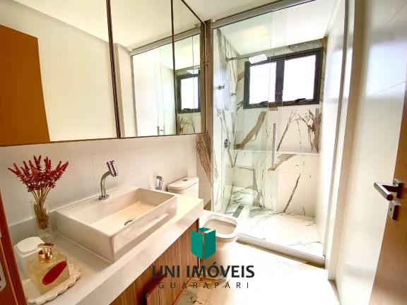 Imagem Apartamento decorado beira mar alto padrão 4 suítes com 3 vagas de garagem a venda na Praia do Morro - Guarapari/ES