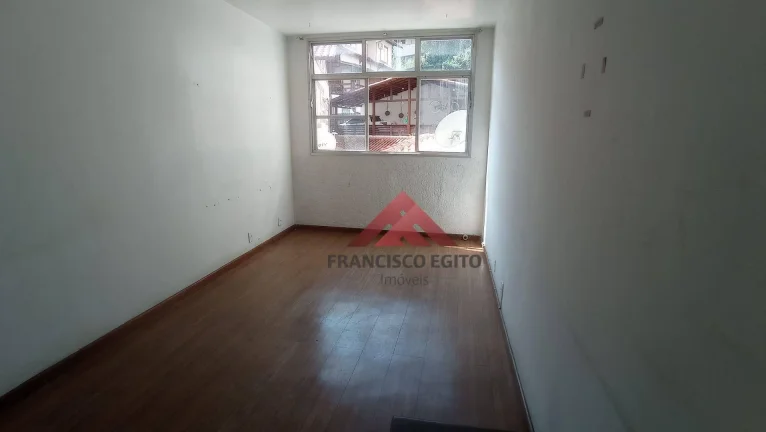 Imagem Apartamento com 2 dormitórios à venda, 66 m² por R$ 340.000,00 - Santa Rosa - Niterói/RJ