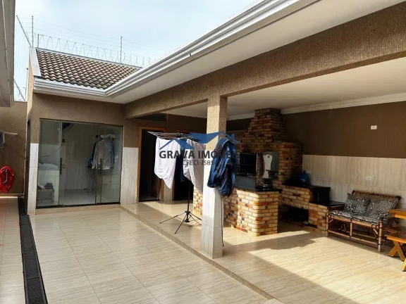 Imagem Casa 3 dormitórios para Venda em Sarandi, jardim cometa, 3 dormitórios, 1 suíte, 2 banheiros, 3 vagas