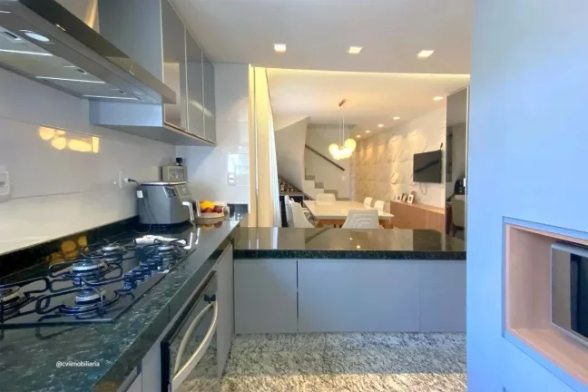 Imagem Este apartamento localizado em Belo Horizonte oferece uma combinação perfeita de conforto e pratic...