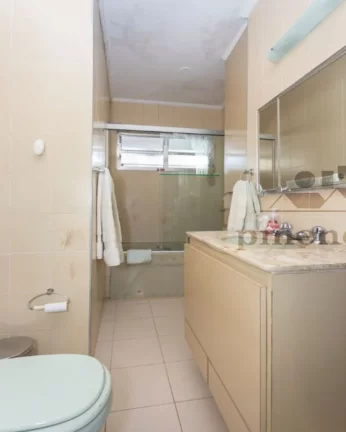 Imagem Apartamento com living para 3 ambientes, 3 dormitórios sendo 1 suíte com closet, banheiros sociais...