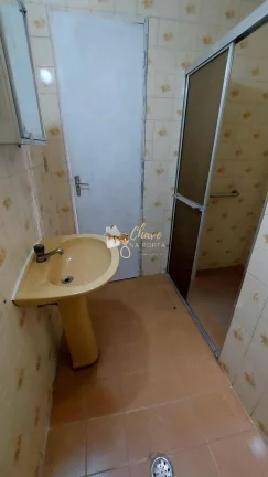 Imagem Casa à venda no Parque Maria Helena com 2 Dormitórios
