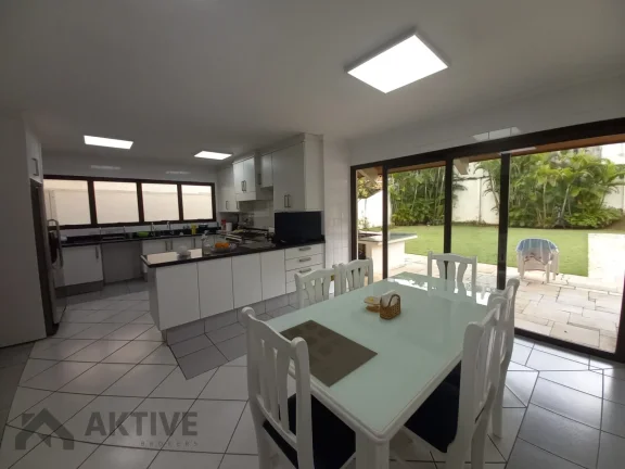 Imagem Casa de Condomínio em Alphaville - Santana de Parnaíba, SP