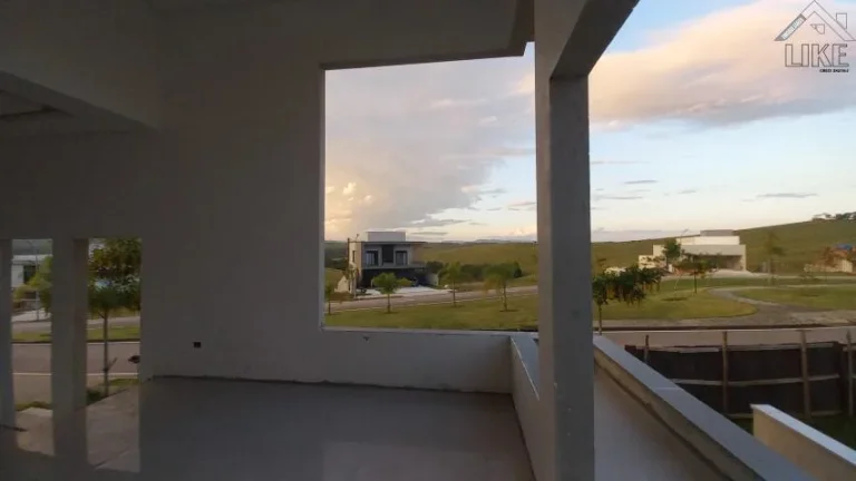 Imagem Vendo casa no Alphaville 2